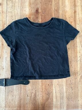 Classic Black Crop T-Shirt